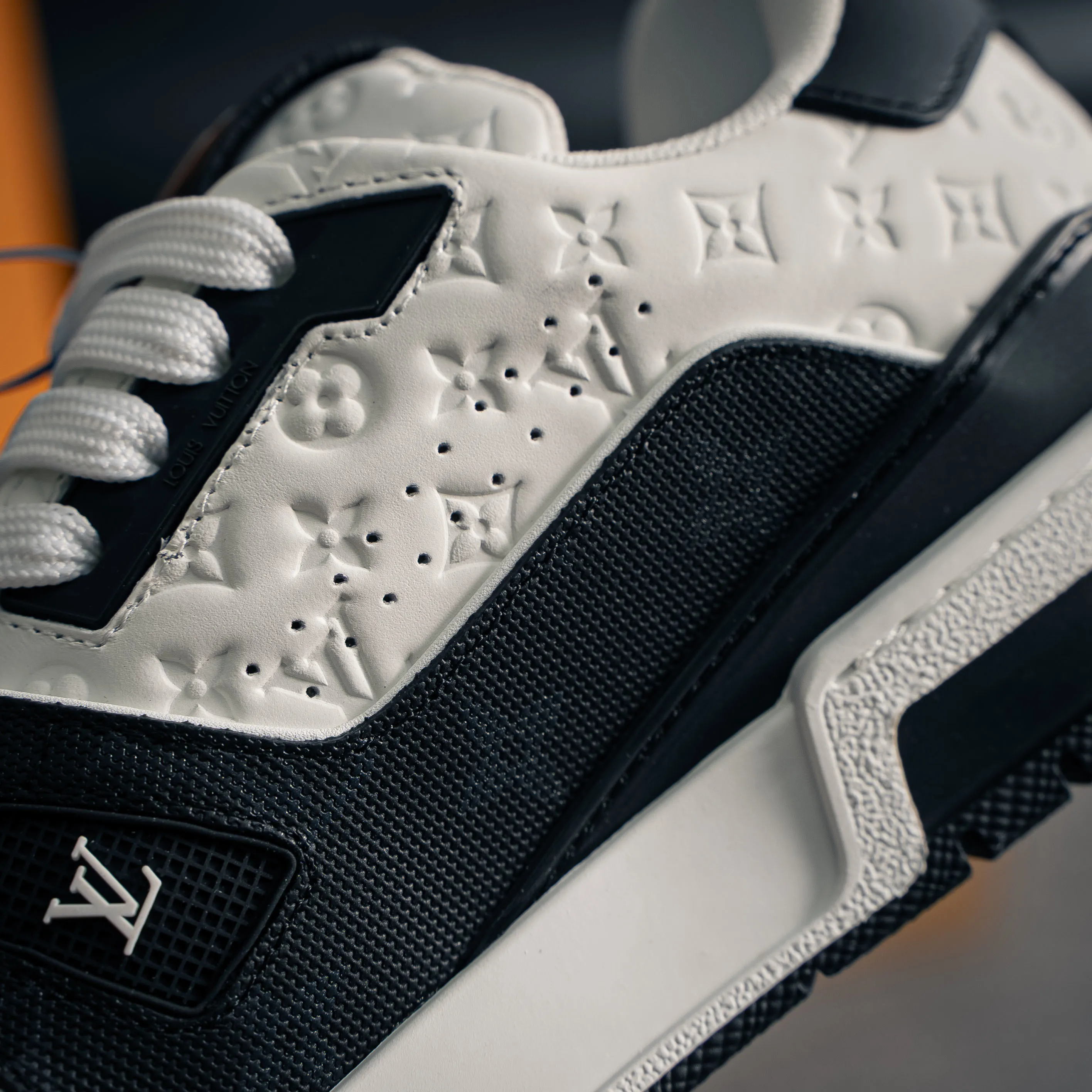 LV Trainer Series Sneakers New Arrival ZP Shoes NFC 1:1 、 、